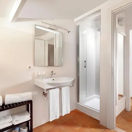 Tasso & فندق سورينتو