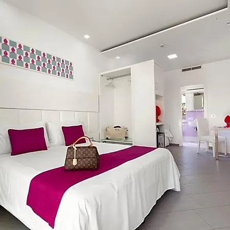 Tasso & Hotel 3*