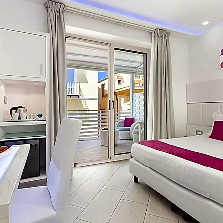 Tasso & Hotel 3*