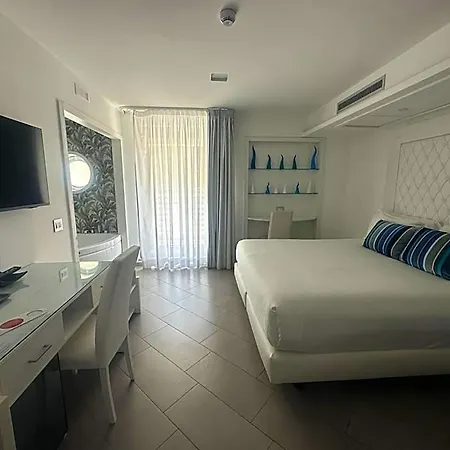 Tasso & Hotel