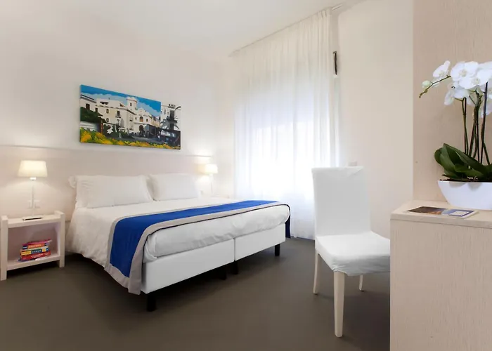 Hotel Tasso Suites&spa 3*